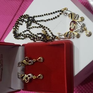 Nackle and earrings (Mangalsutra)